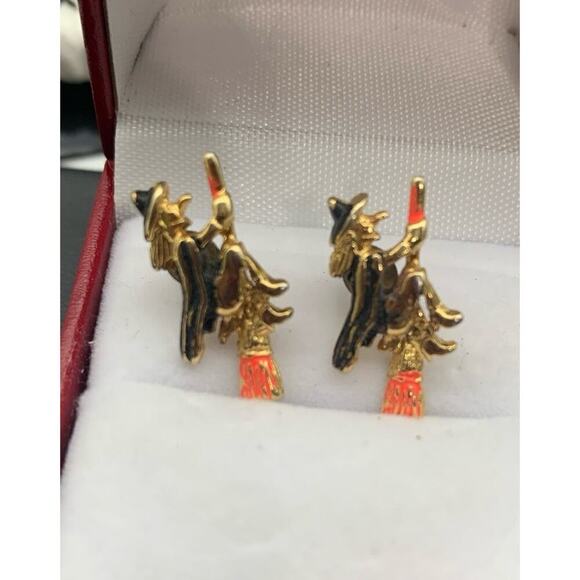 Halloween Witch Brooch And Stud Earrings Lot - Picture 2 of 4